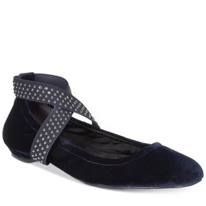 Kenneth Cole Suede Black Ballerina Flats
